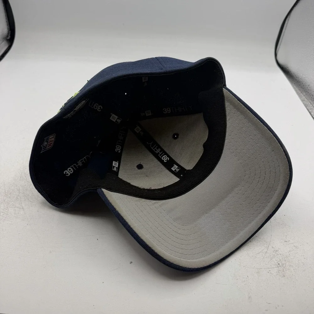 New Era 39Thirty Seattle Seahawks Hat Cap Sz M/L Stretch Flex Fit NFL Football